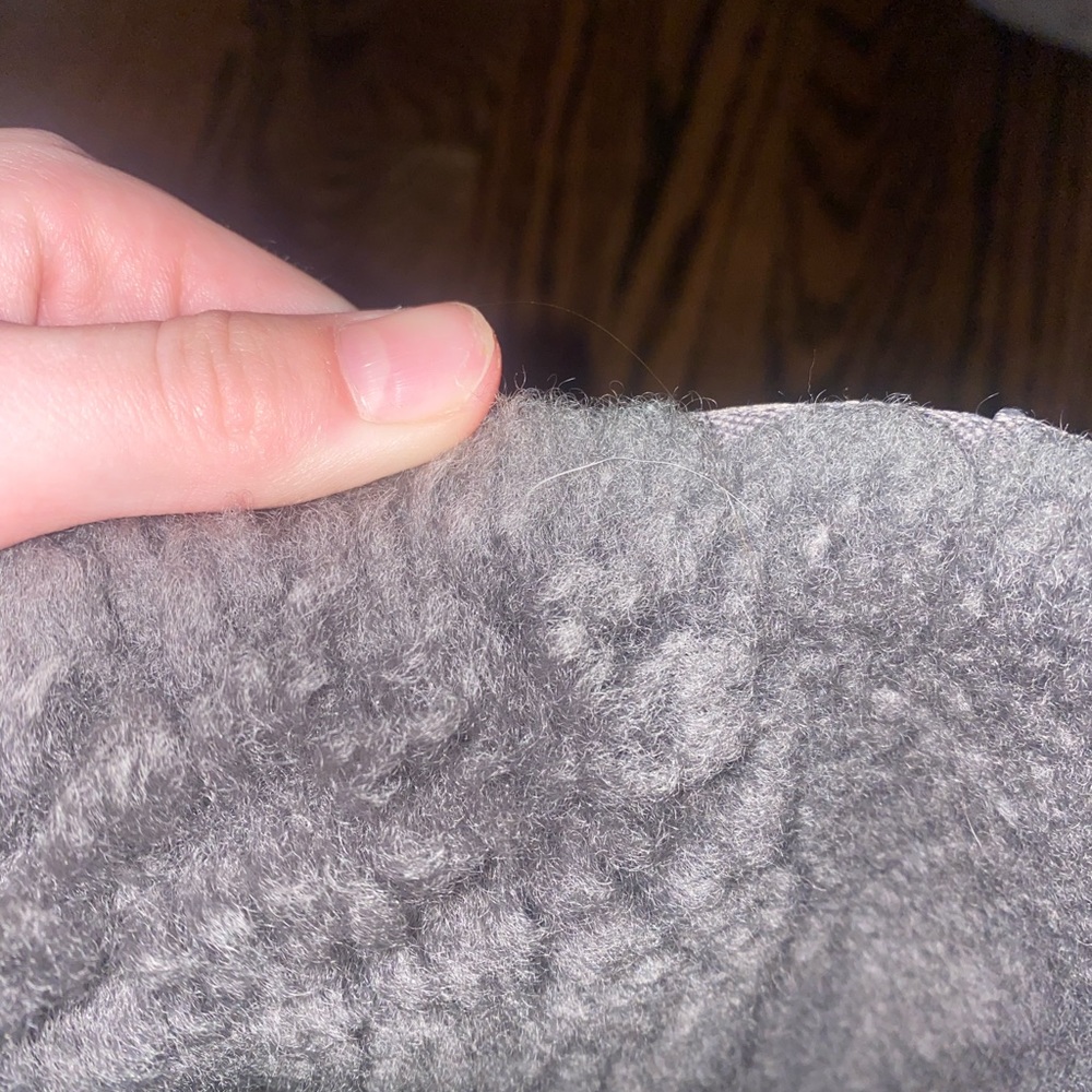 ugg boots - Picture 3 of 3